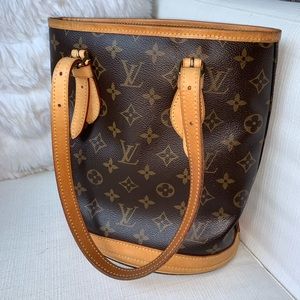 Authentic LV Bucket Petite Bag in Monogram